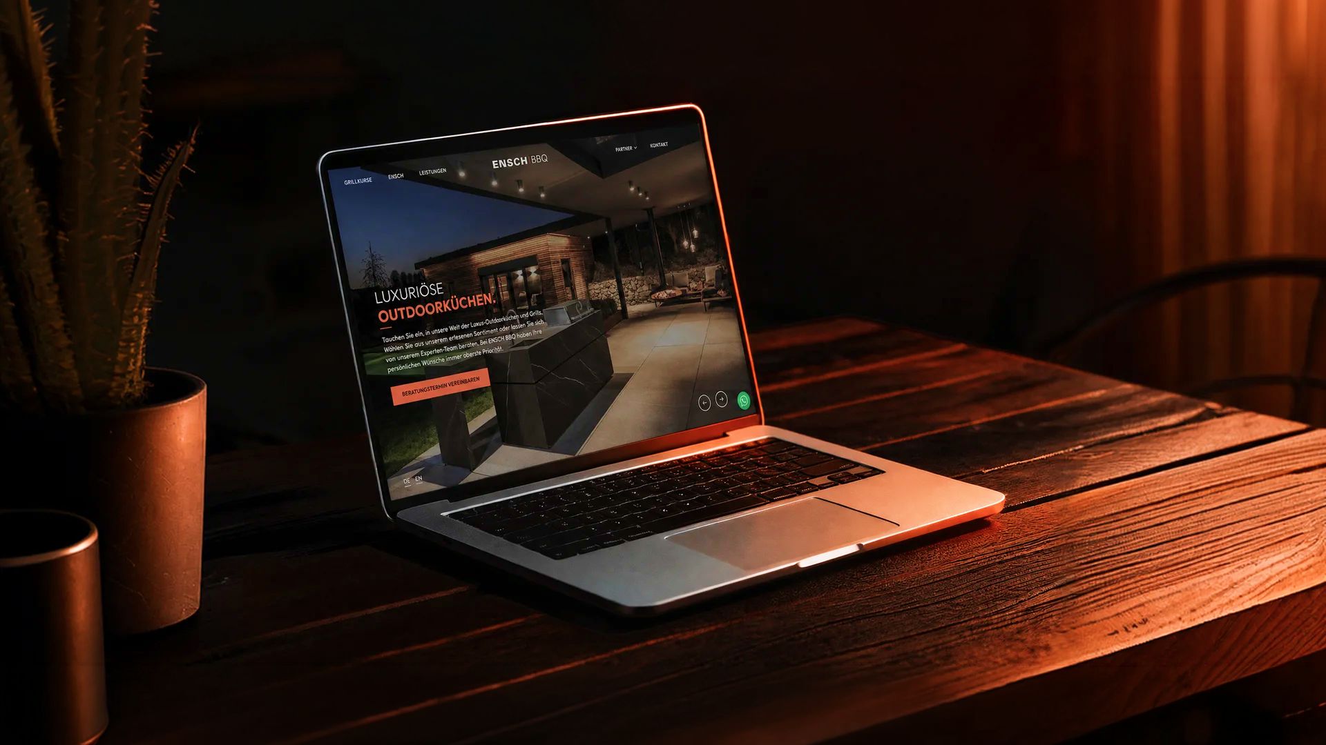 Laptop mit Website-Vorschau